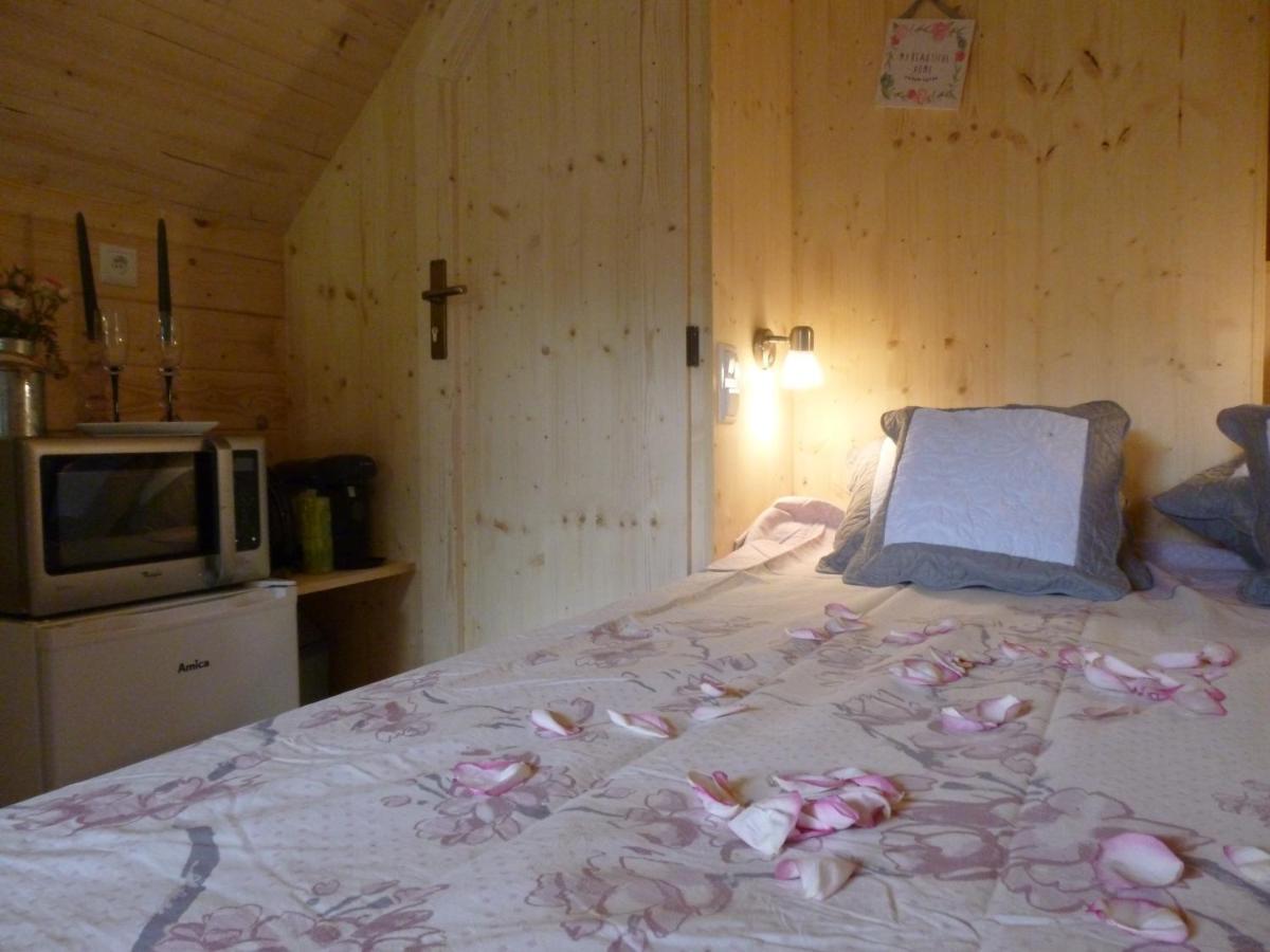 Les Cabanes De Kerellou Plouigneau Eksteriør billede