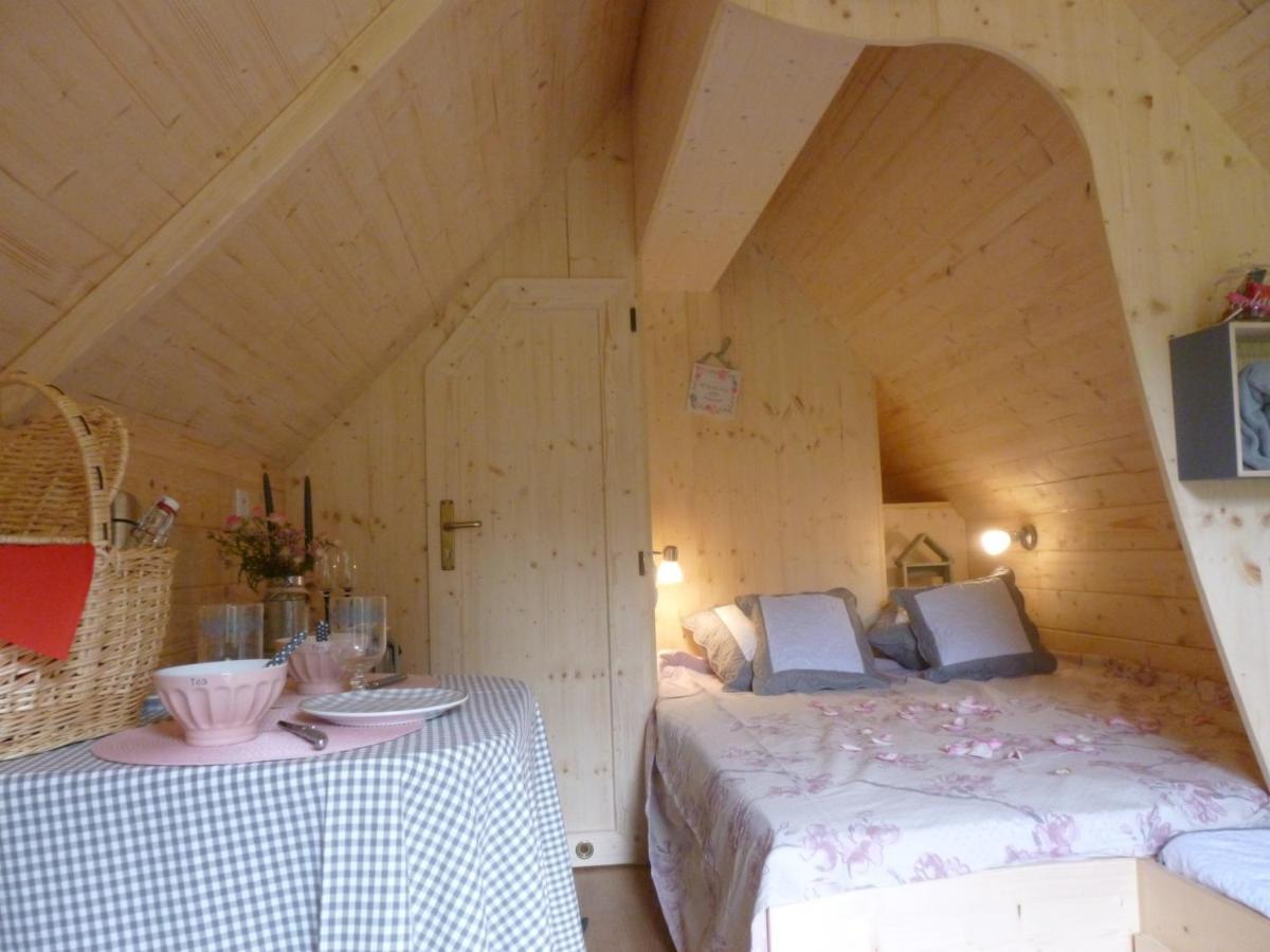 Les Cabanes De Kerellou Plouigneau Eksteriør billede